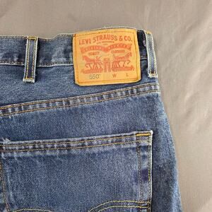 Levis 550 Jeans Mens Size 46x31 Blue Denim Flat Front Straight Jeans